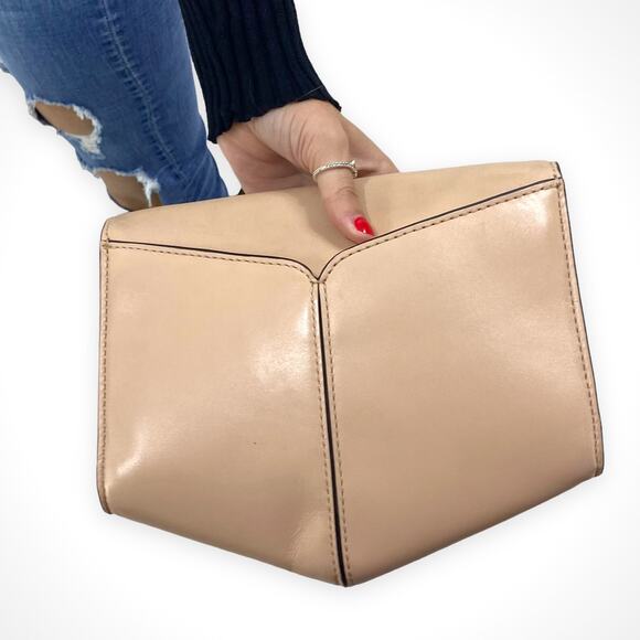 SANDRO Beige Crossbody Bag With Gold Accent Strap - Picture 3 of 9